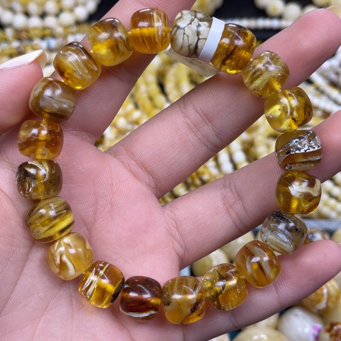 蜜蜡未镶嵌珠宝奇石11.5m