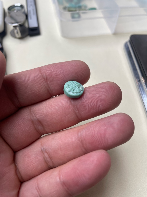 湖北天然原矿小雕件