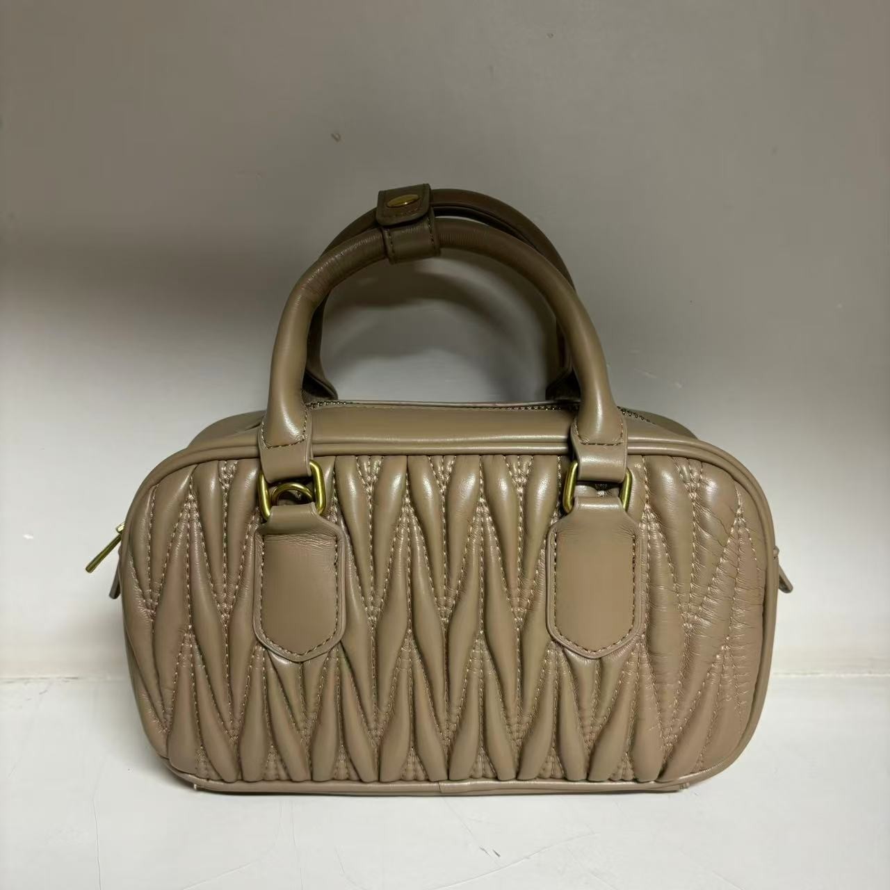 F211（大周专属）时尚新款轻奢定制包包ZN8018ZF