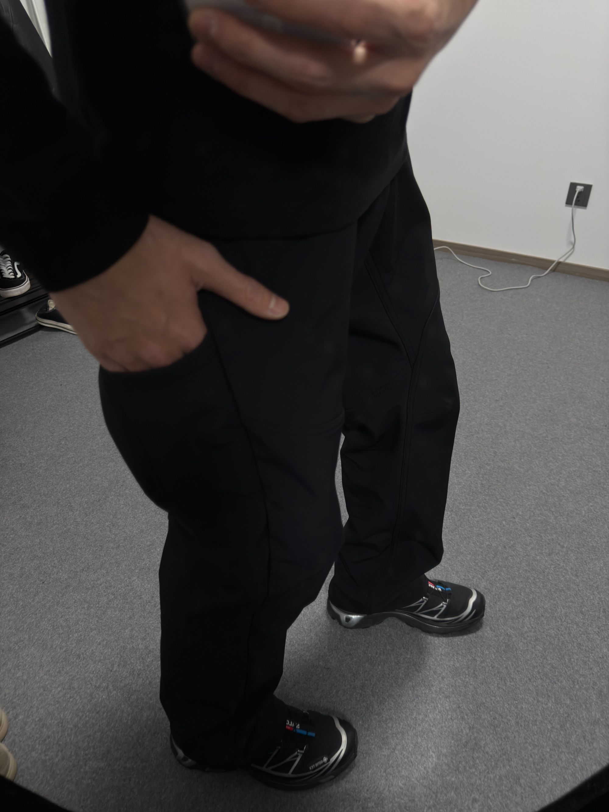 YZL意志力防风保暖拼接长裤休闲裤男士黑色冲锋裤加厚加绒款
