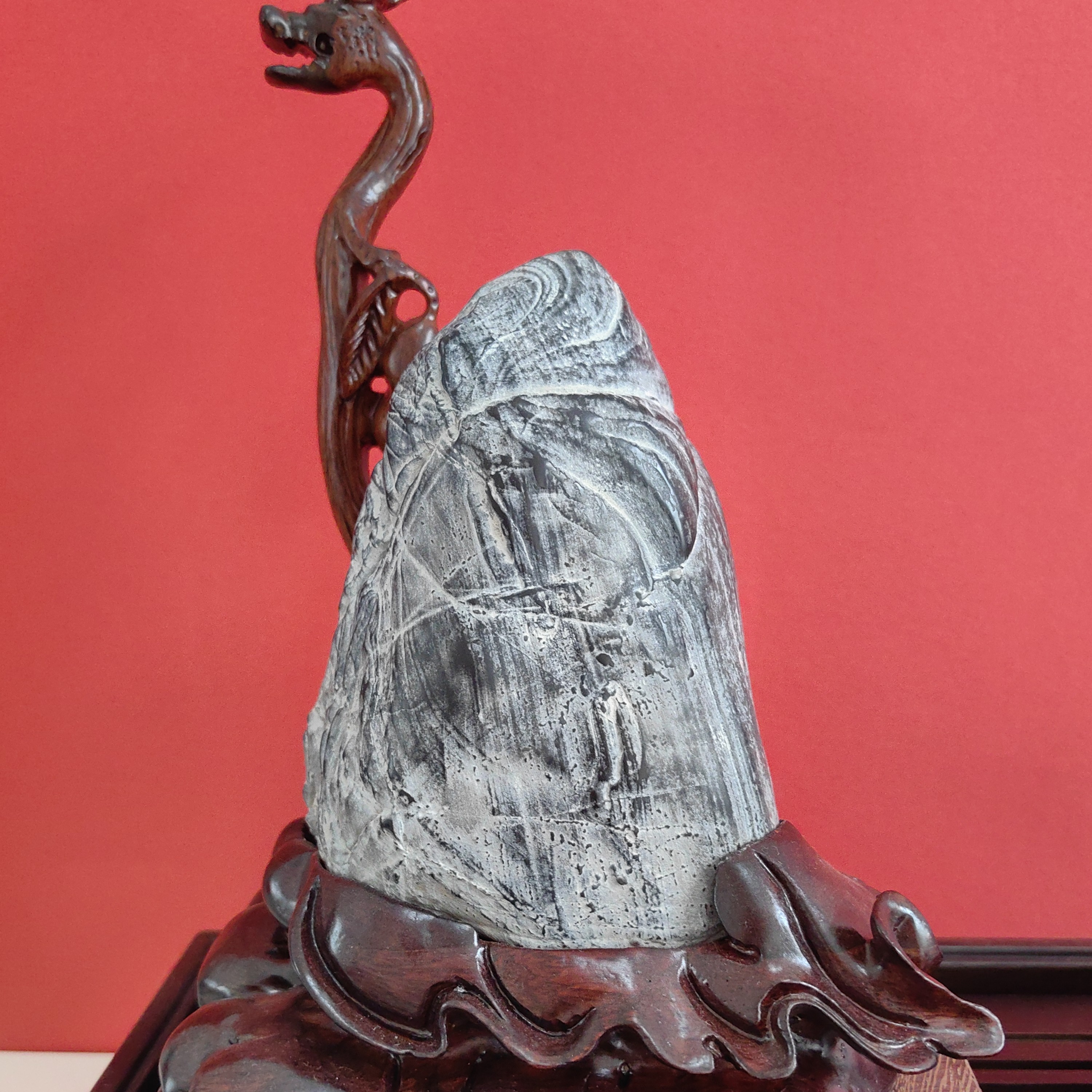 白马纹石人物象形灵璧石平安石高端大气办公室摆件