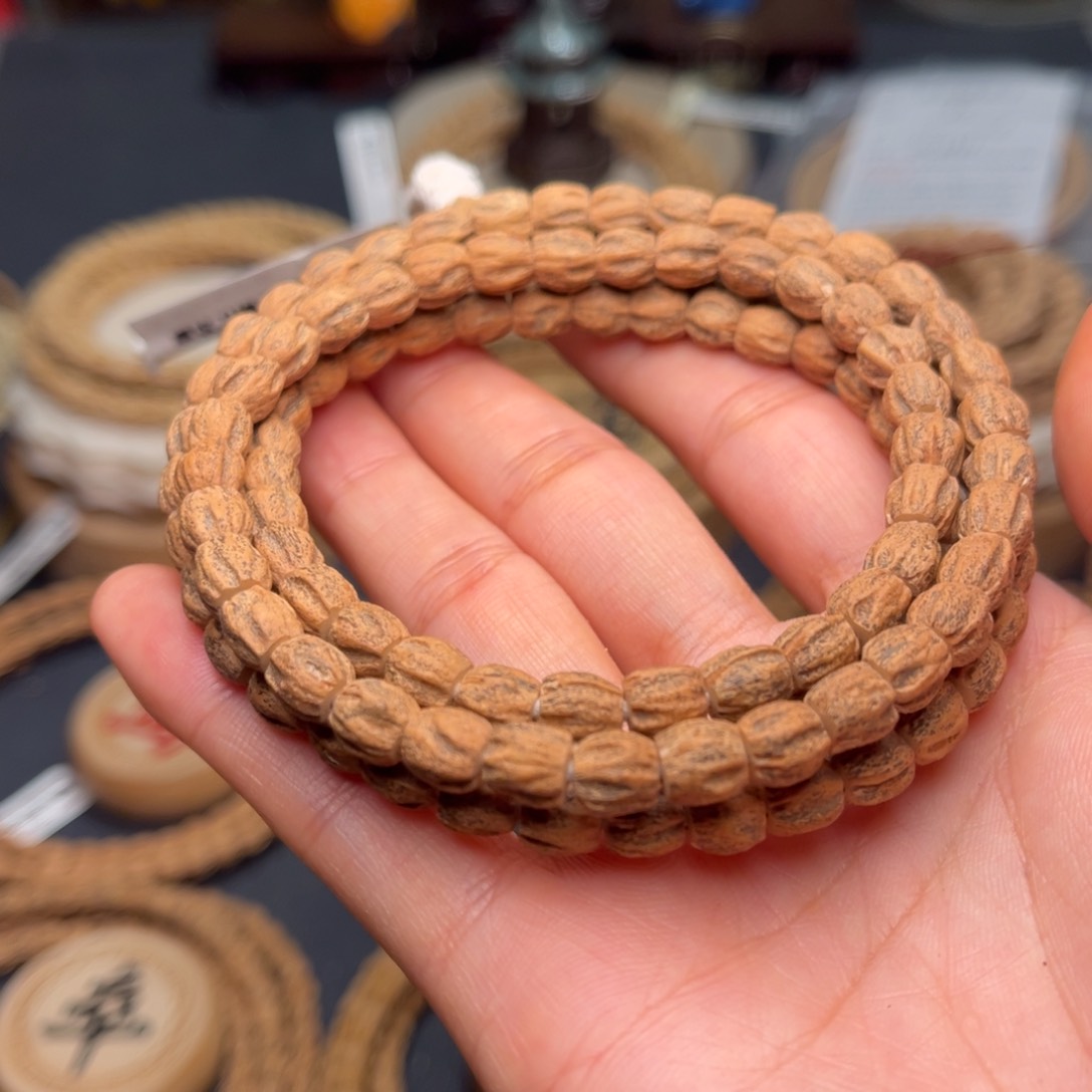 柏香籽/百香籽手串苍*苑