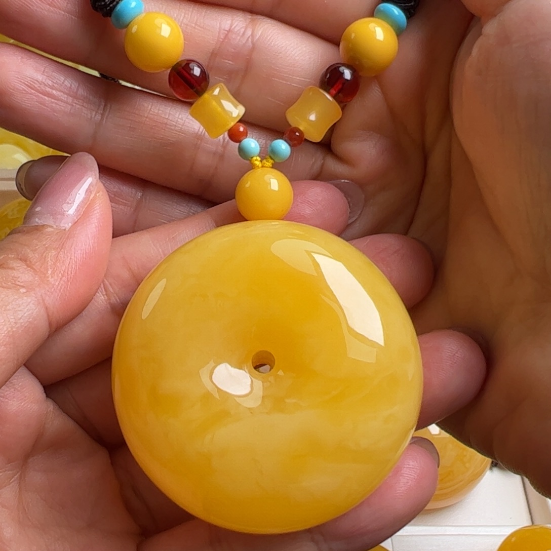 蜜蜡毛衣链未镶嵌无优化