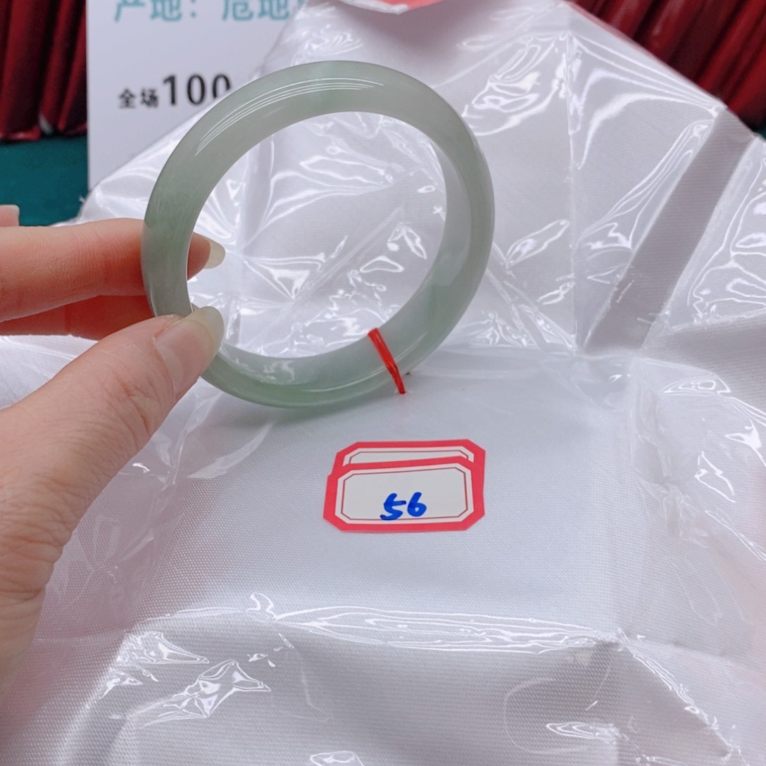 翡翠手镯未镶嵌晴*56666666