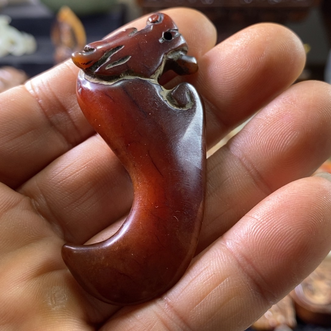 和田玉（糖玉）颈饰未镶嵌