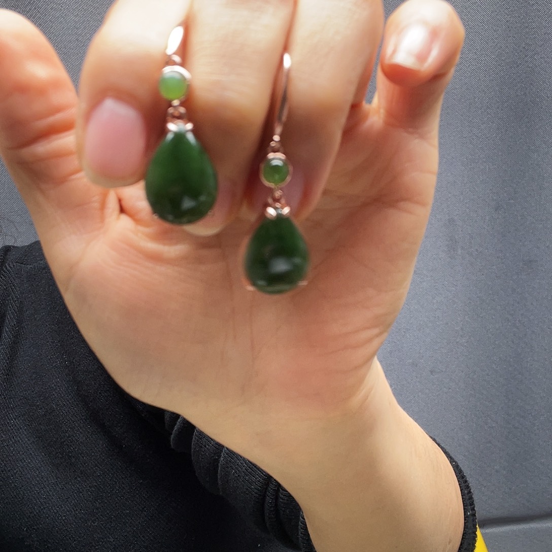 和田玉银S925镶嵌耳饰