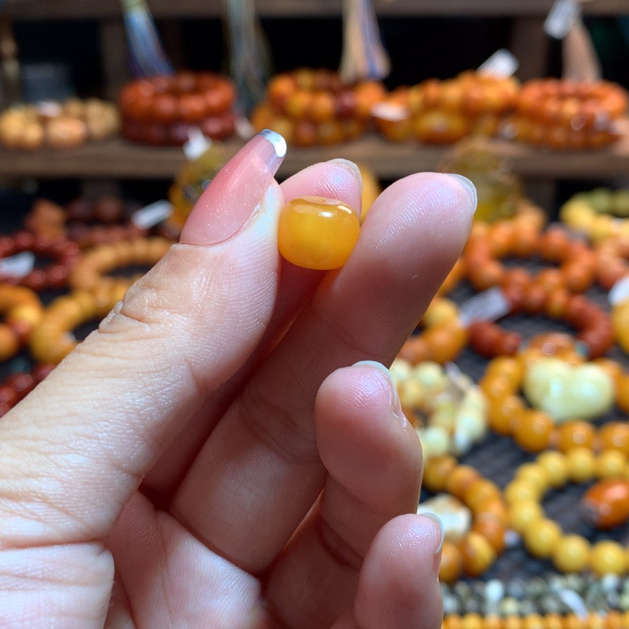 【闪购商品】琥珀吊坠(不含链)未镶嵌吴***?