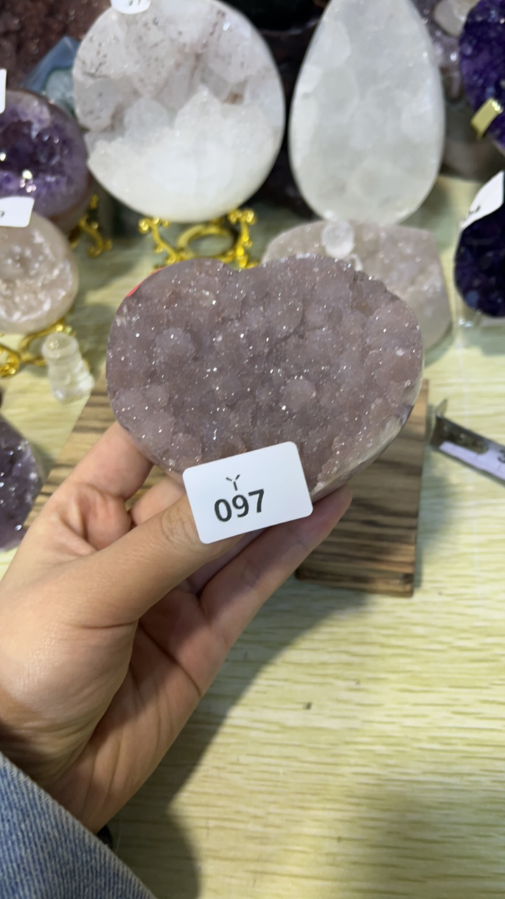 紫色沙软水晶好看的爱心全抛