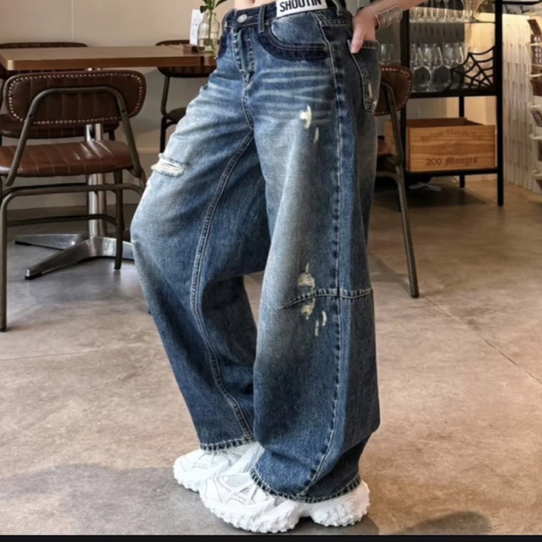 新款女装宽松破洞阔腿弯刀牛仔裤梨形身材显瘦拖地裤