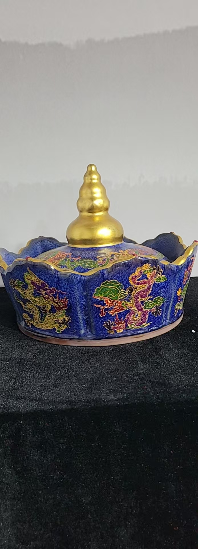 QC45  现代陶瓷艺术品高端瓷器赏盘赏器