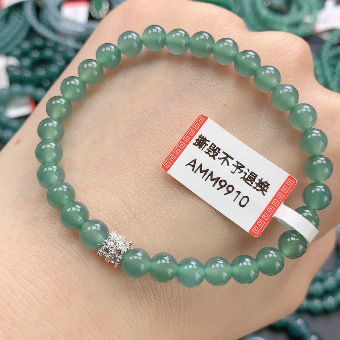 翡翠颈饰未镶嵌手串卡6