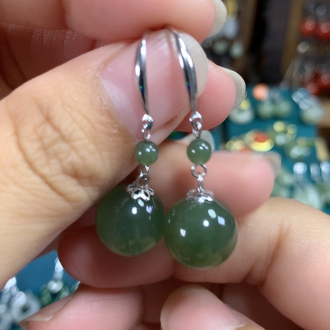 银S925镶嵌和田玉耳饰卡12左右