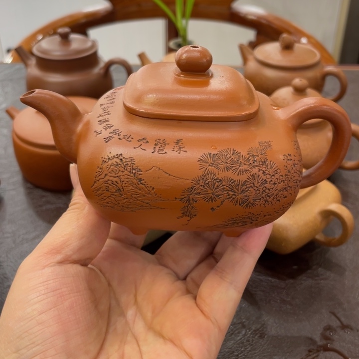 君****茶壶紫砂四方传卢朱泥手工刻绘