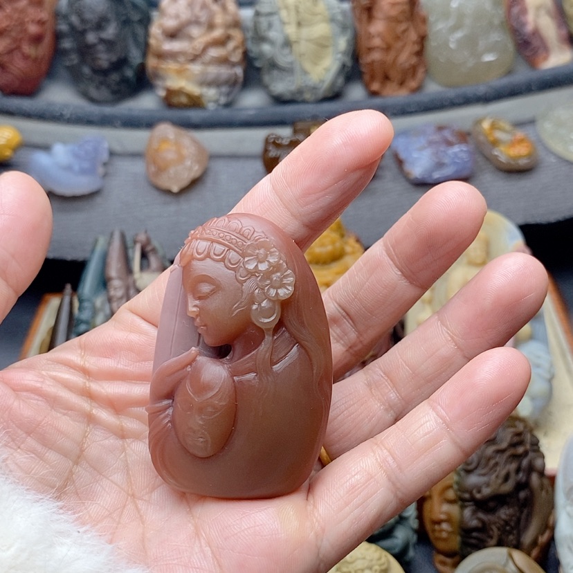 【闪购商品】定制石英质玉吊坠未镶嵌