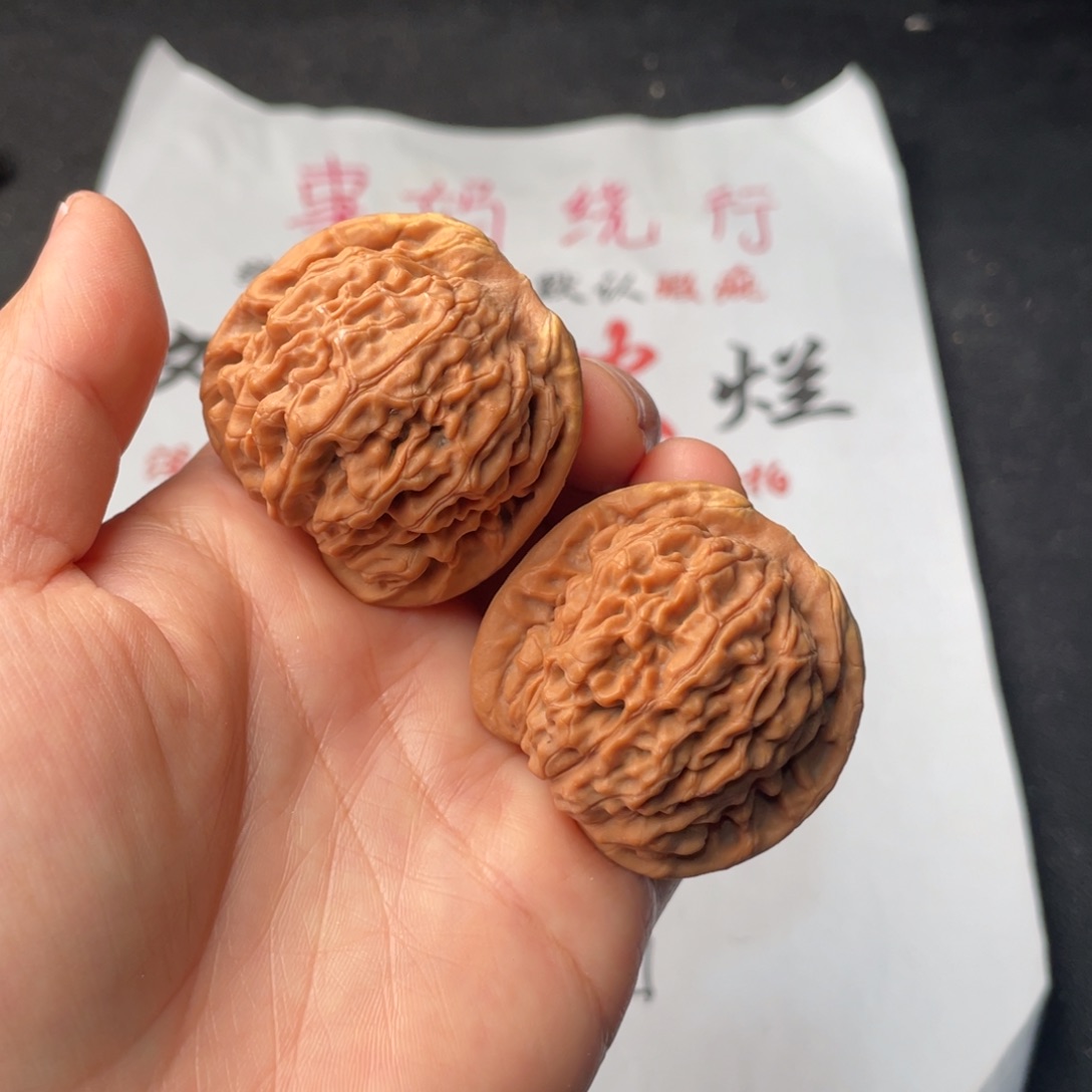 把件文玩核桃618。42莲花有黄