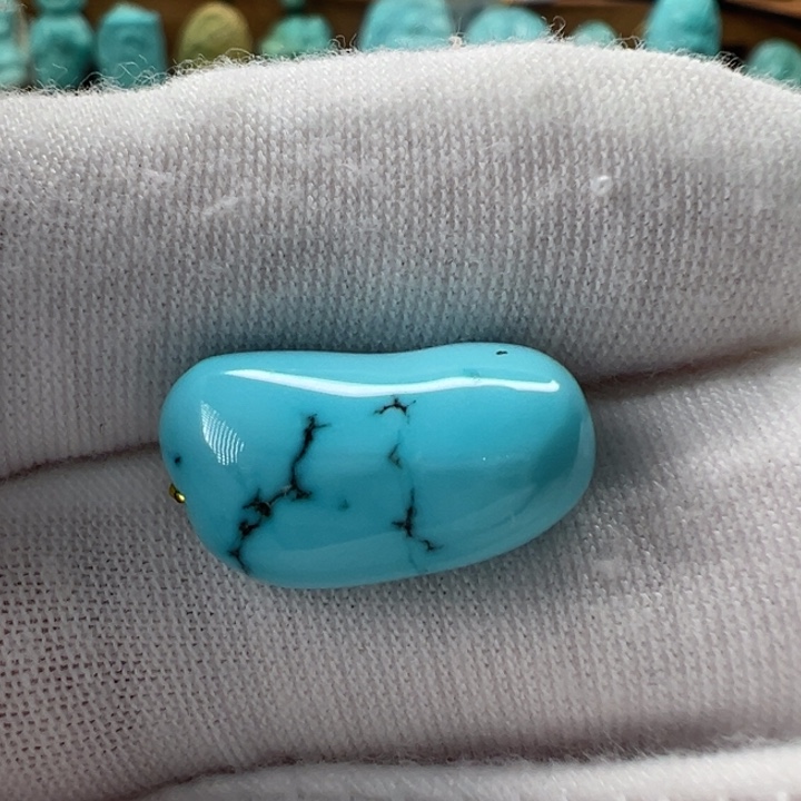 绿松石未镶嵌随形10.2mm