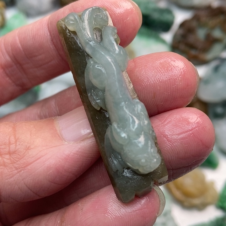 定制翡翠未镶嵌翡翠