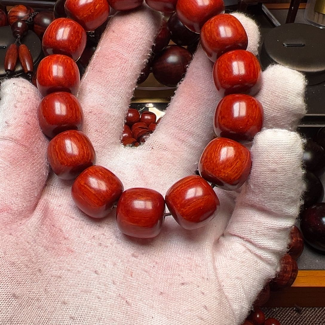 染料紫檀（血檀）1516帝王泥高密度玉化