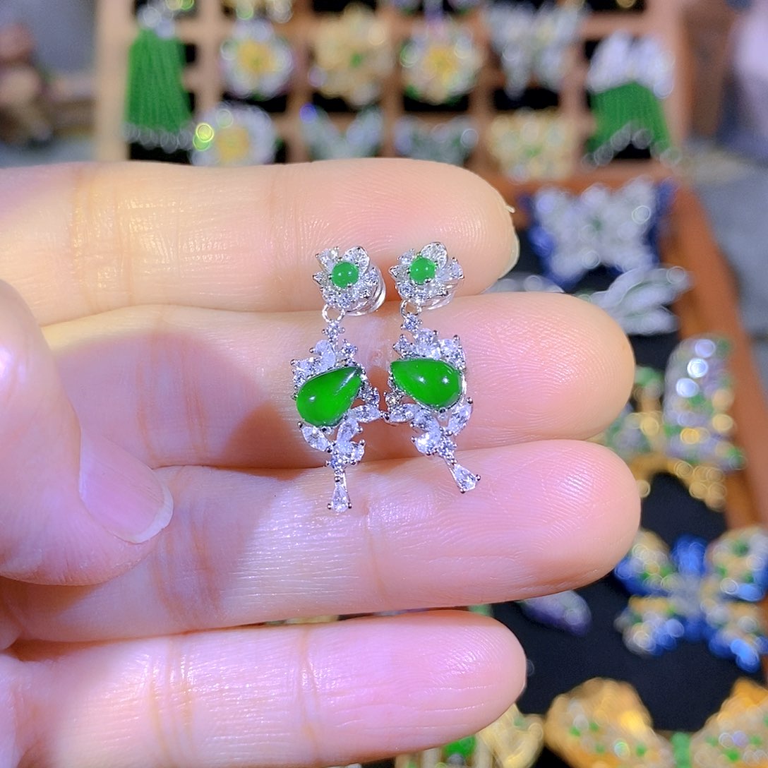 吊坠(不含链)银S925镶嵌翡翠