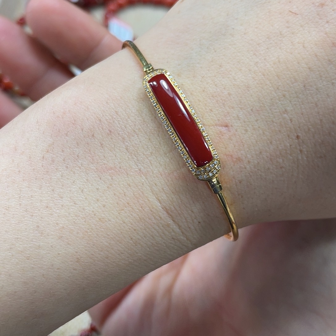 手链未镶嵌南红玛瑙