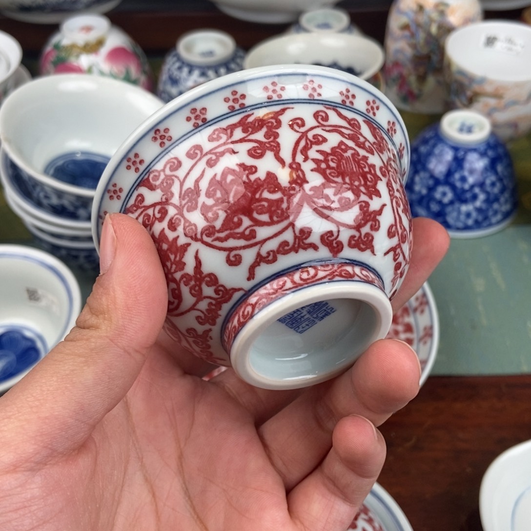 陶瓷的设计师是什么时候