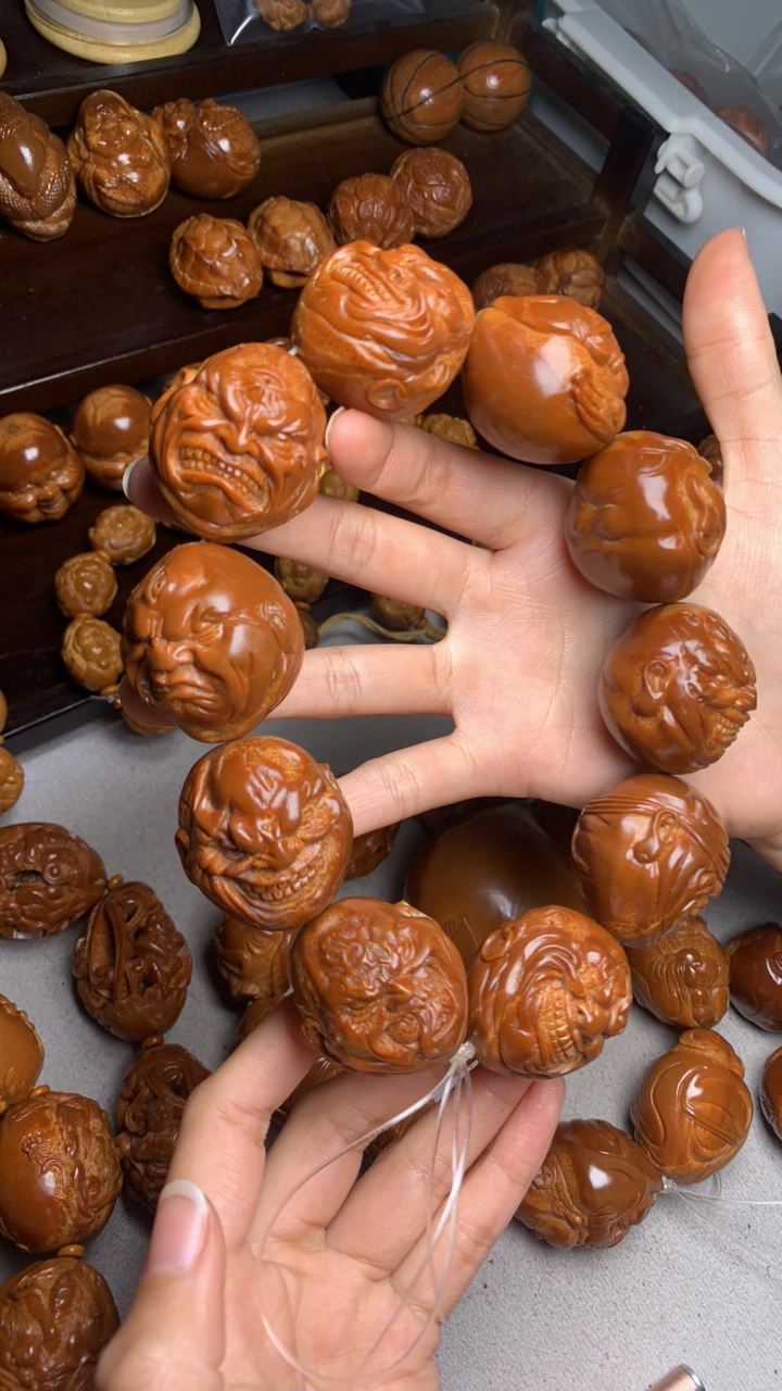 橄榄核雕刻巴西大橄榄核恶僧