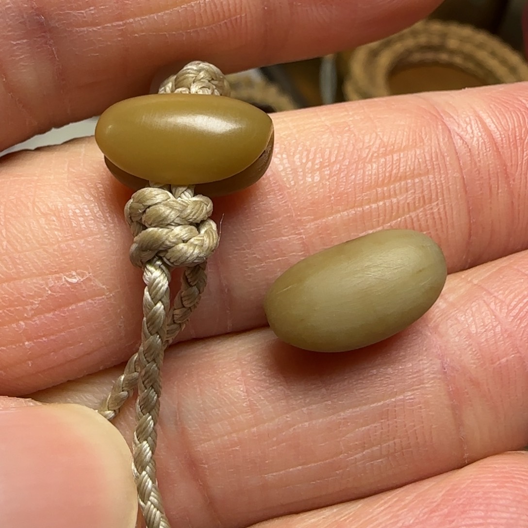 柏香籽/百香籽吊坠配饰背云