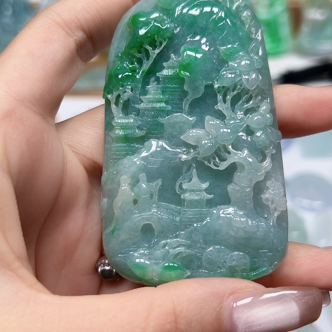 翡翠未镶嵌颈饰天然A货翡翠