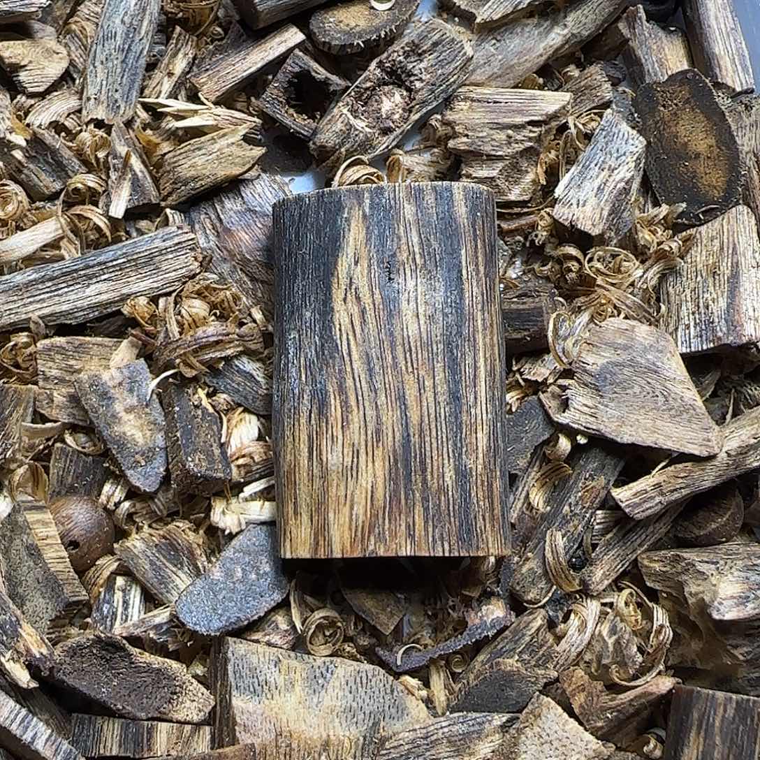 沉香沉香碎屑原汁原味