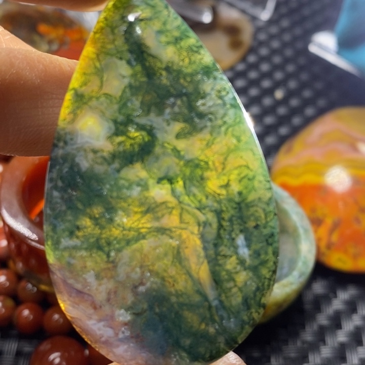 玛瑙/玉髓颈饰未镶嵌