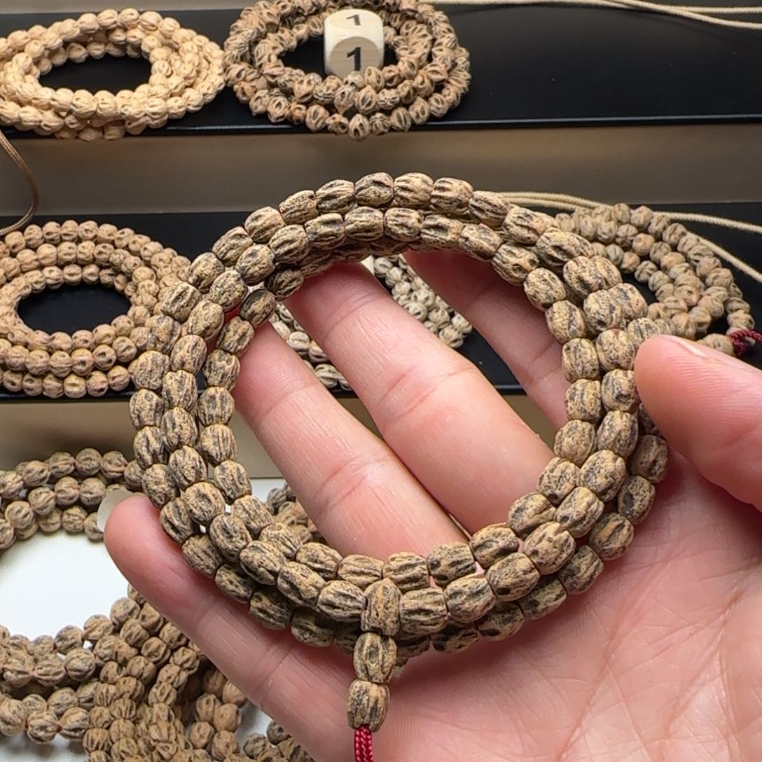 吊坠柏香籽/百香籽可****瓜高桩脏鬼