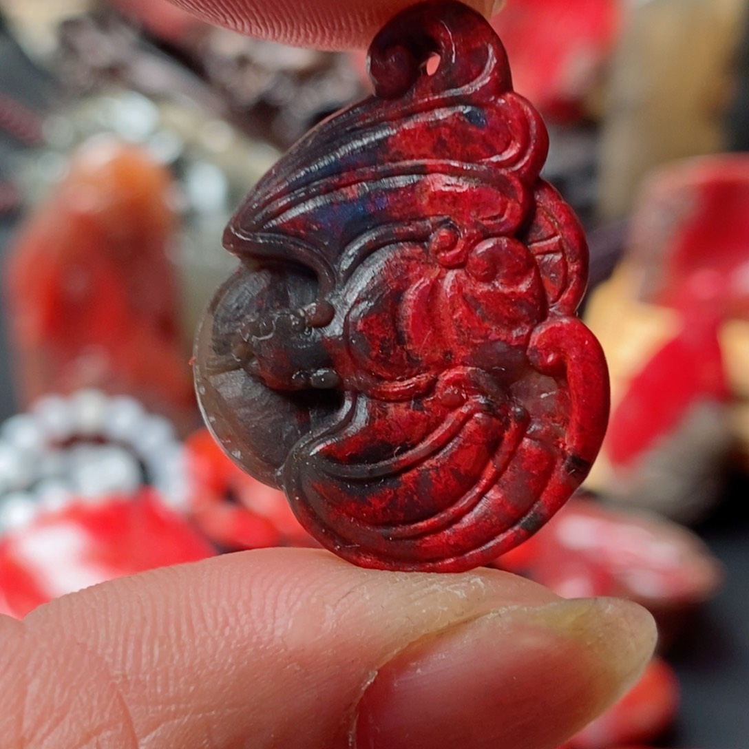 昌化鸡血石昌化鸡血石挂件