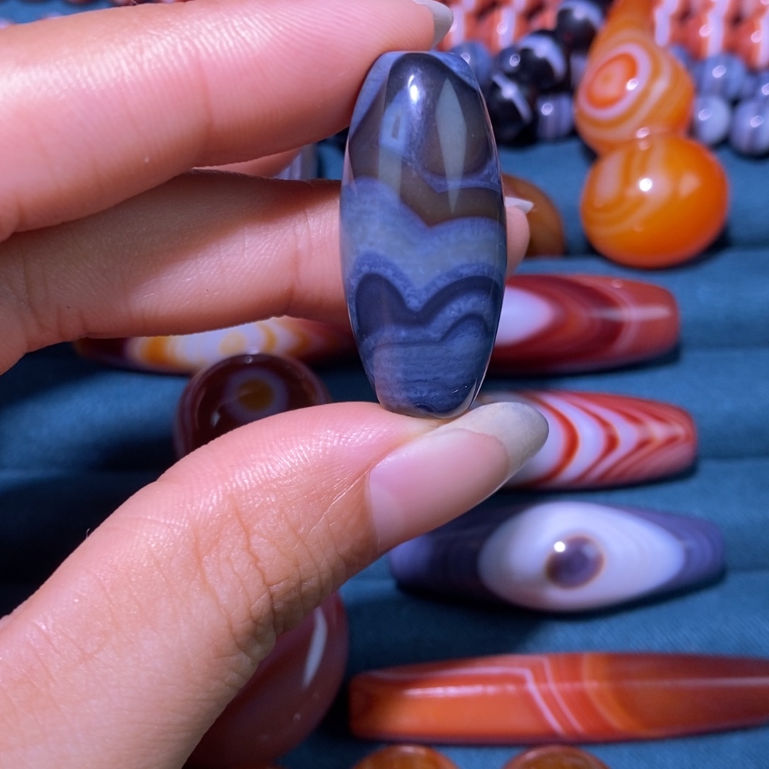 未镶嵌玛瑙/玉髓珠宝奇石