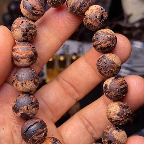 【闪购商品】木1.2缅甸小叶降真香爆中手串