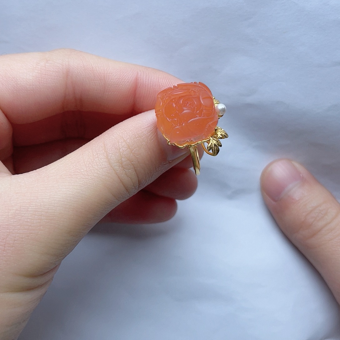 南红玛瑙戒指。k k银S925镶嵌