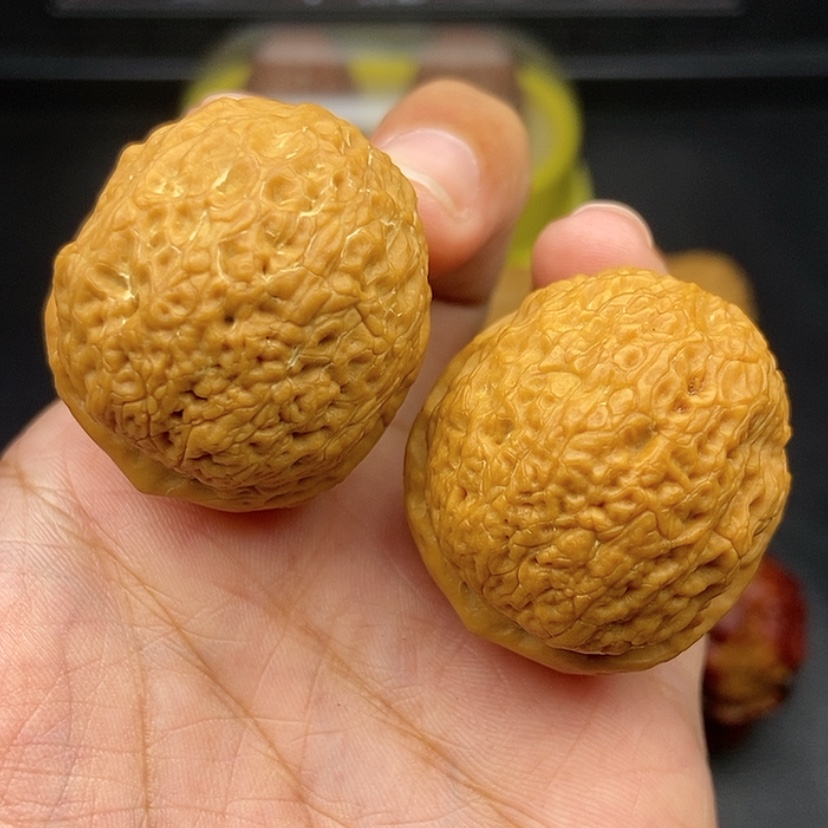 【闪购商品】把件文玩核桃D****g38尺鱼子元宝