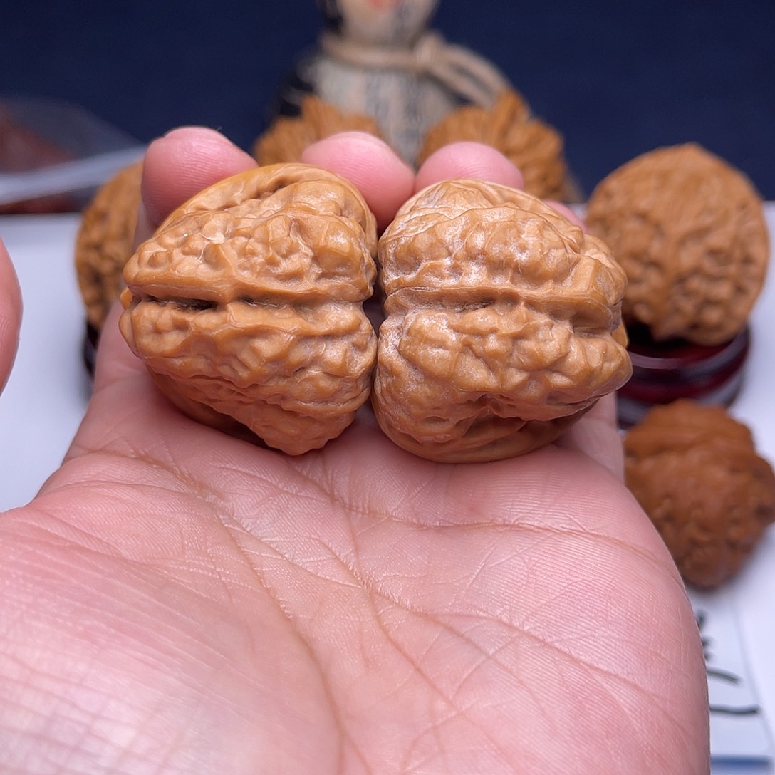 文玩核桃把件38蛤蟆头