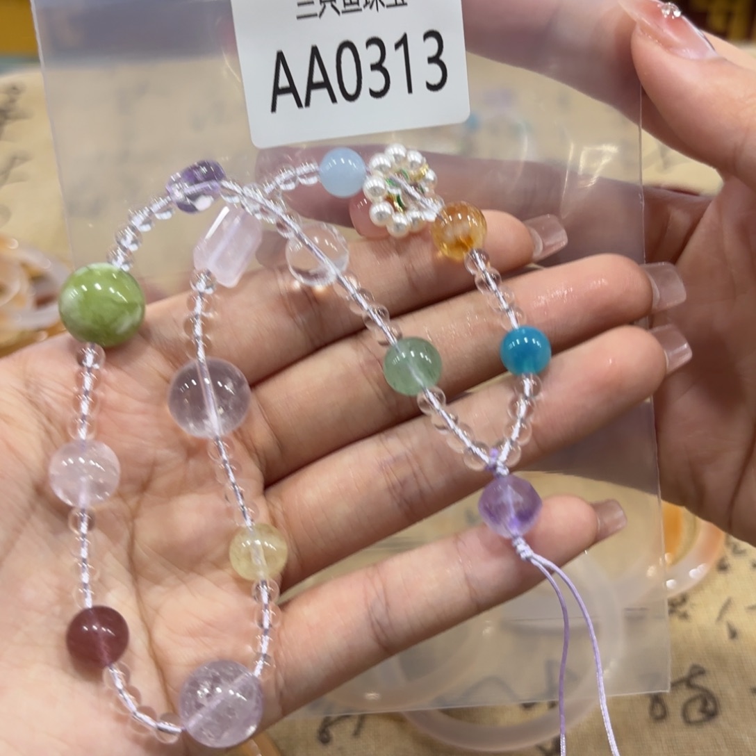 无***语颈饰水晶未镶嵌精美女士项链挂件