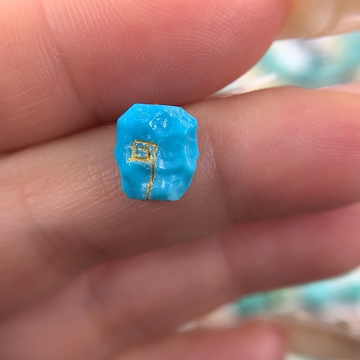 绿松石未镶嵌挂件