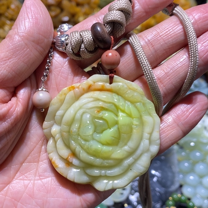 岫玉岫玉吊坠未镶嵌