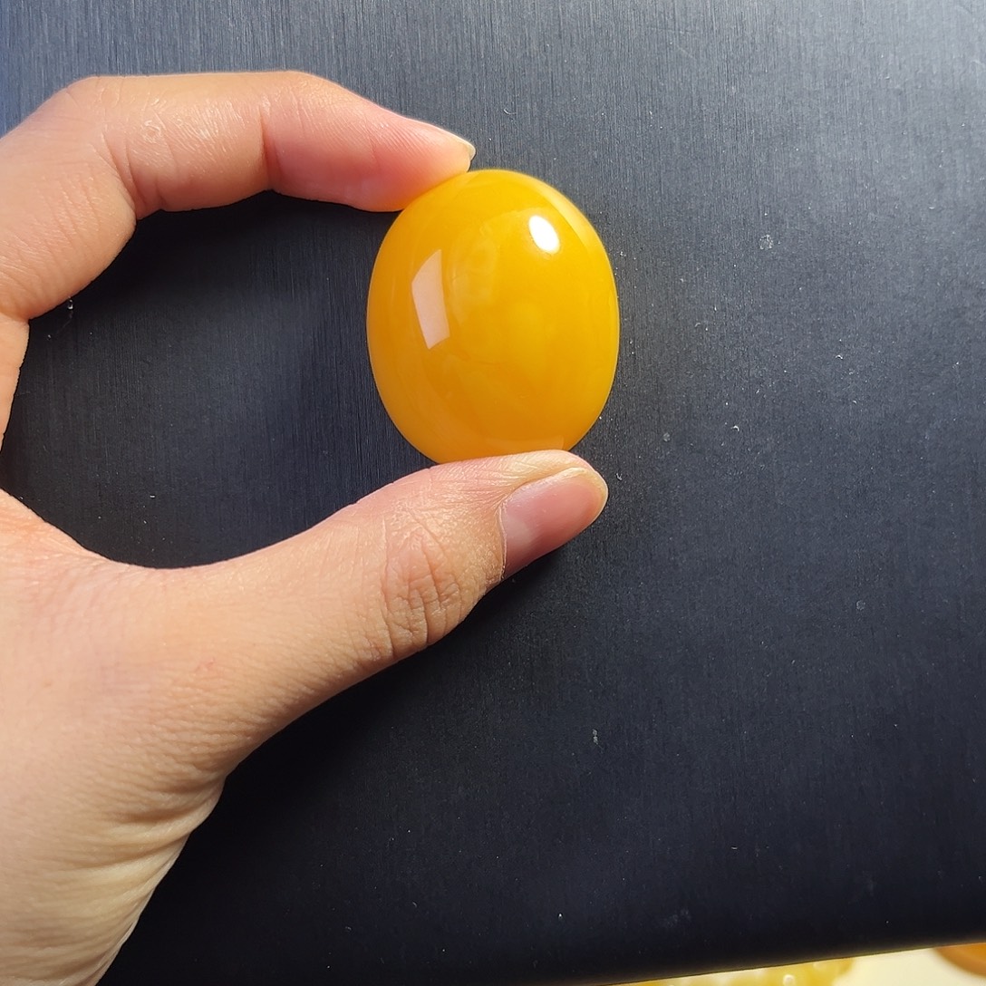 琥珀颈饰未镶嵌精品蜜蜡吊坠