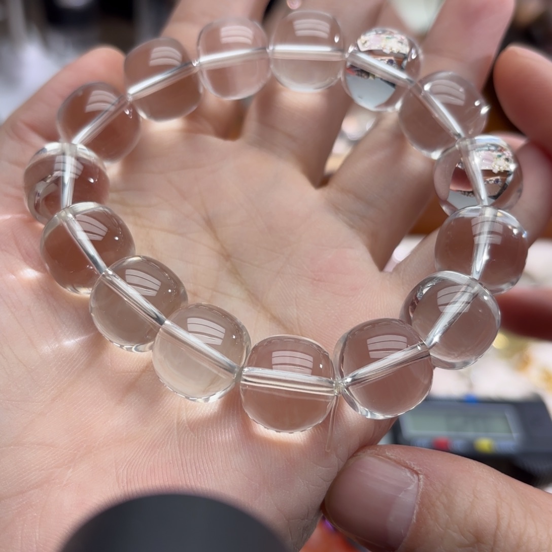 未镶嵌手链水晶?**饼手串