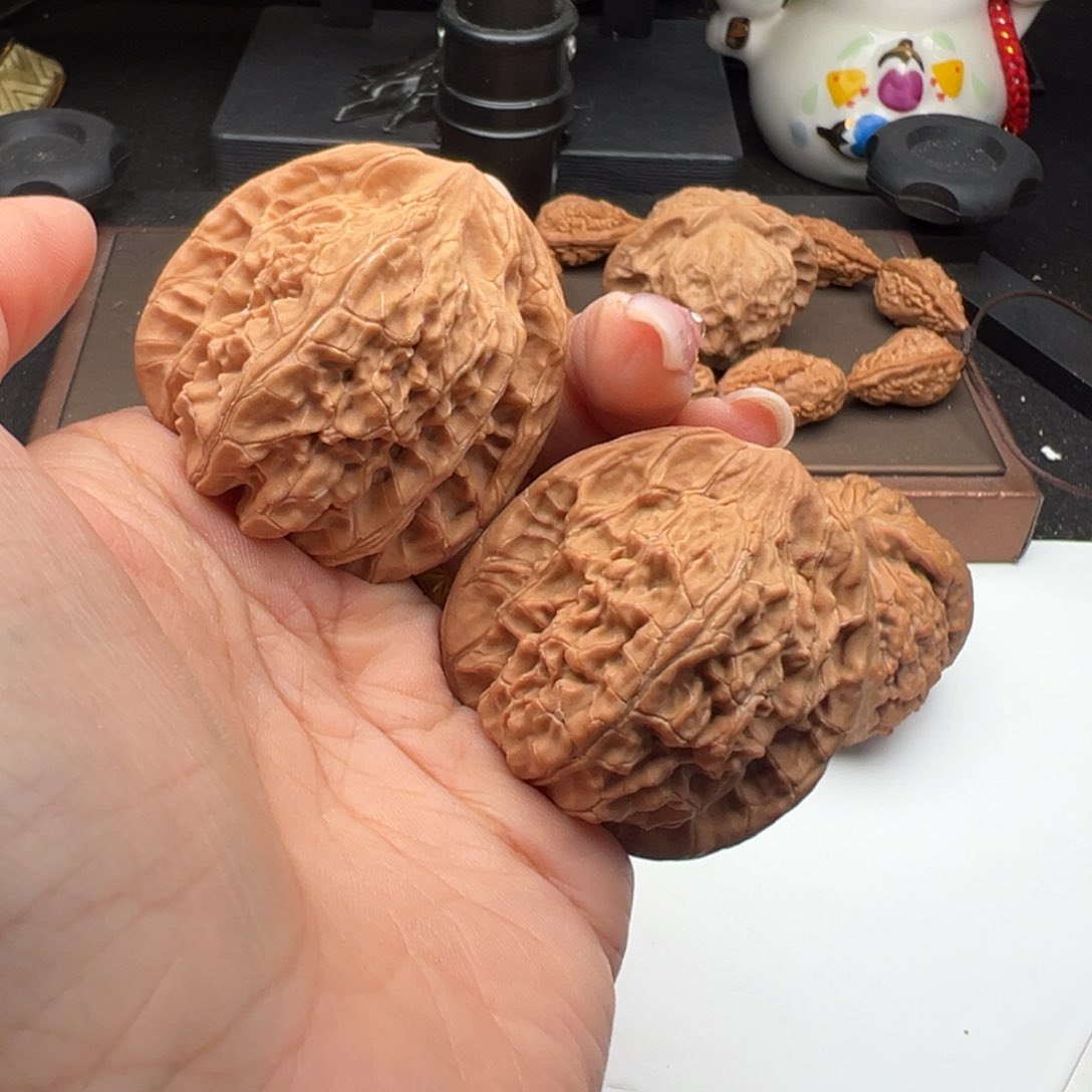 文玩核桃把件望月43