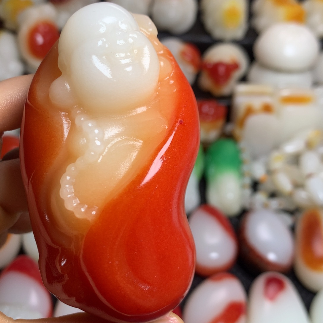 新疆戈壁石五彩石