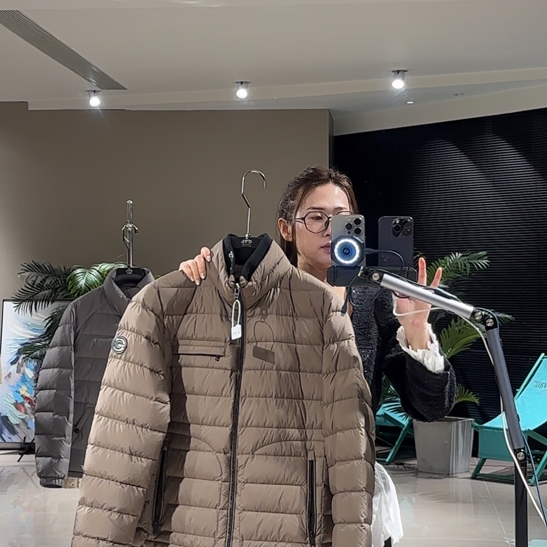 胜***王98278，50尺码的咖色的