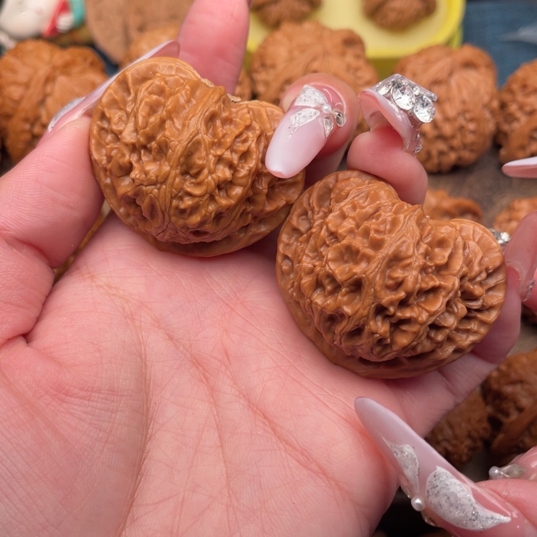 文玩核桃把件全品精配桃心宫灯43