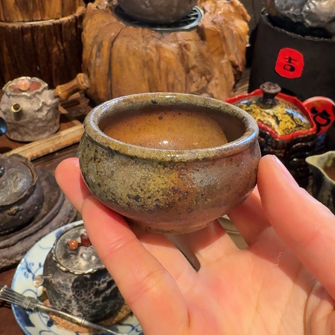 柴烧主人杯罗汗杯。