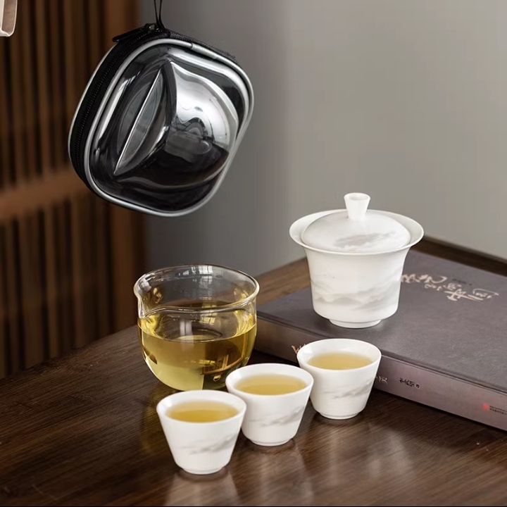 B024水墨远山（盖碗）  旅行茶具