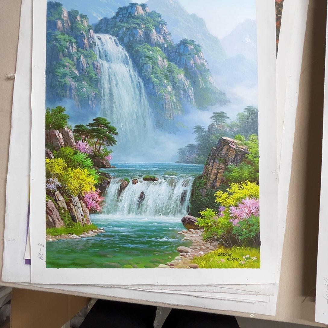 心***芳油画朝鲜艺术家协会