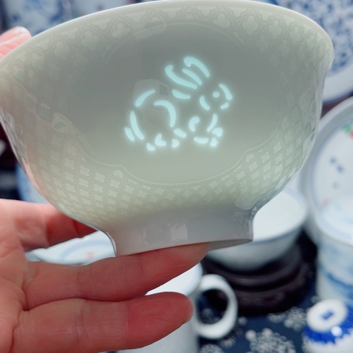 青花玲珑5寸饭碗生肖。兔